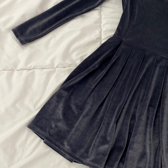 Aritzia Talula Lambeth Dress - Picture 5 of 10